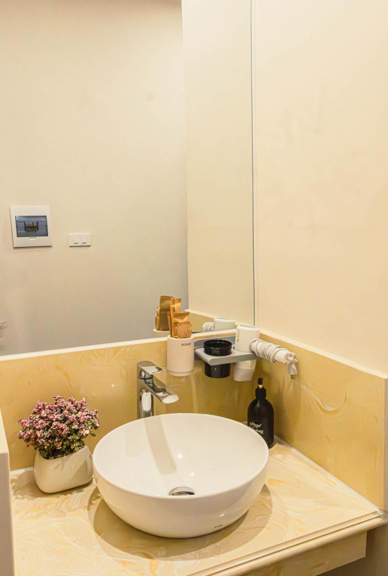 Areca Luxury Homestay & Spa Ba Dinh Hanoi Exterior photo