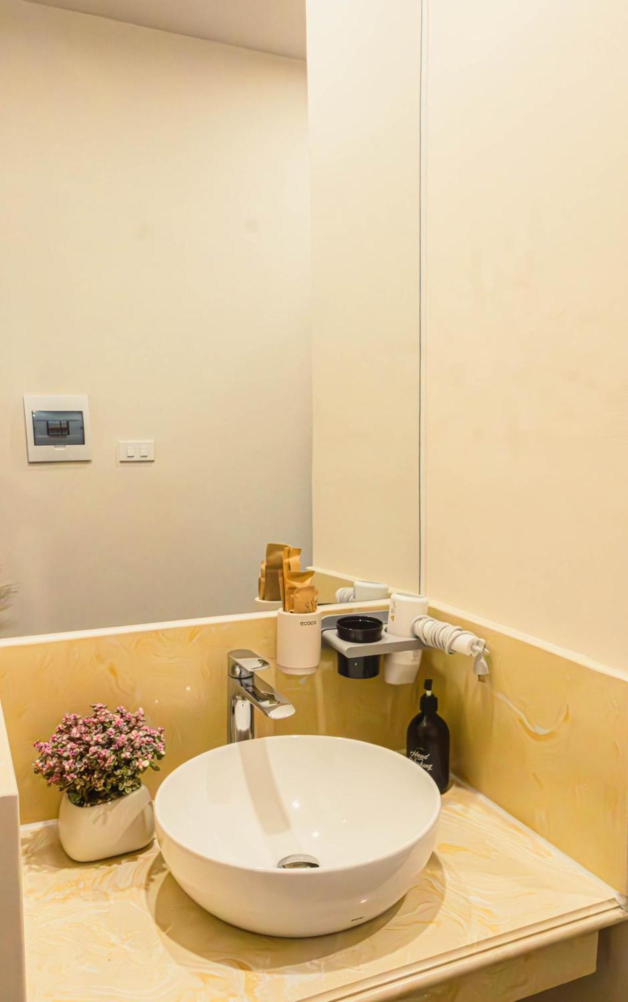 Areca Luxury Homestay & Spa Ba Dinh Hanoi Exterior photo